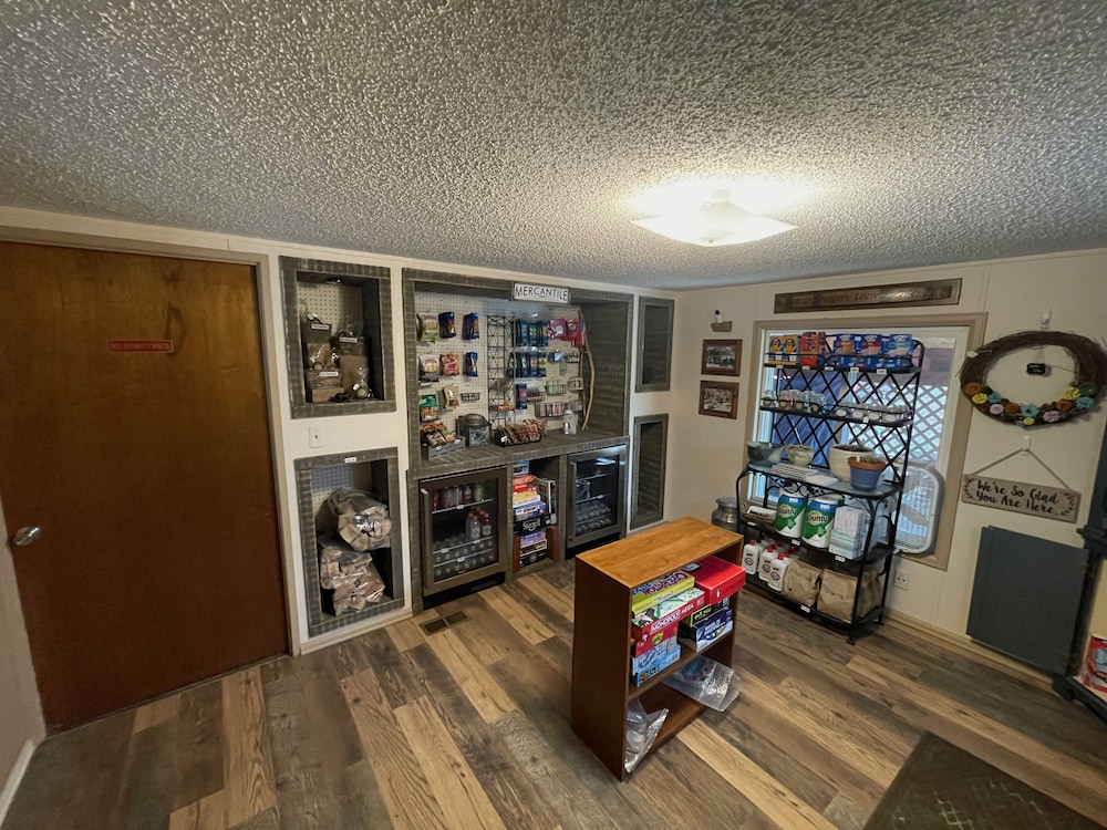 Loveland Vacations - Stoney River Lodge - Property Image 22