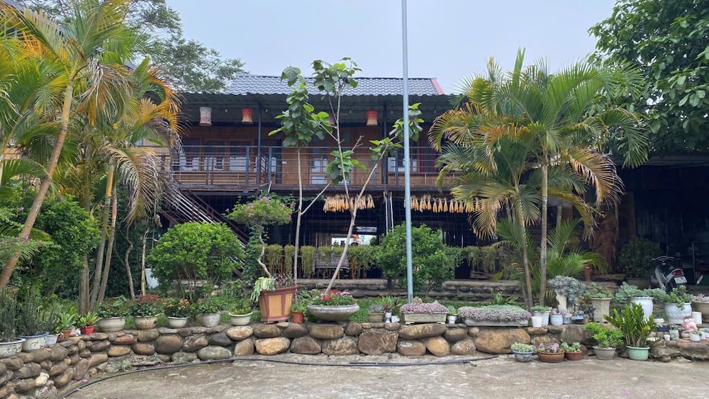 Mi House Nghia Lo Yen Bai