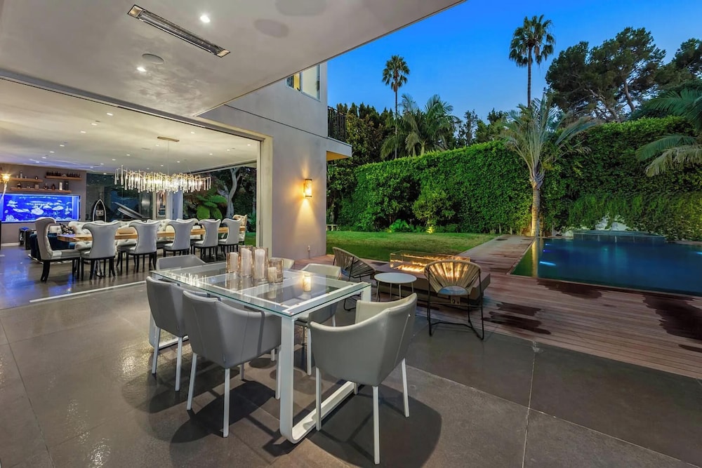 Alta Royale - Exquisite Designer Retreat Near Soho House & Rodeo Drive