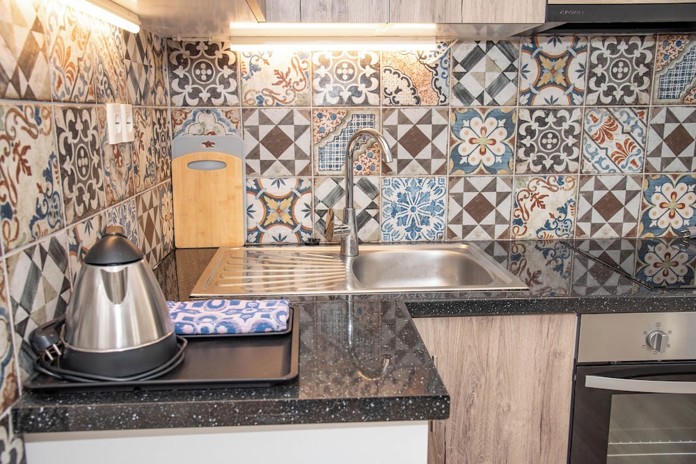 Antonia's Apartments