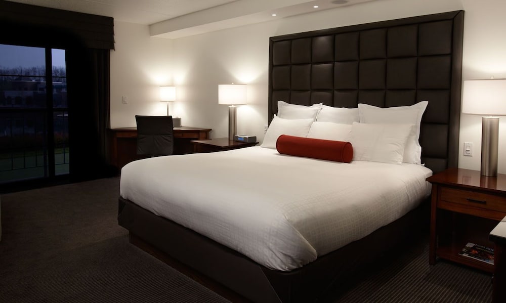 Inn On Woodlake