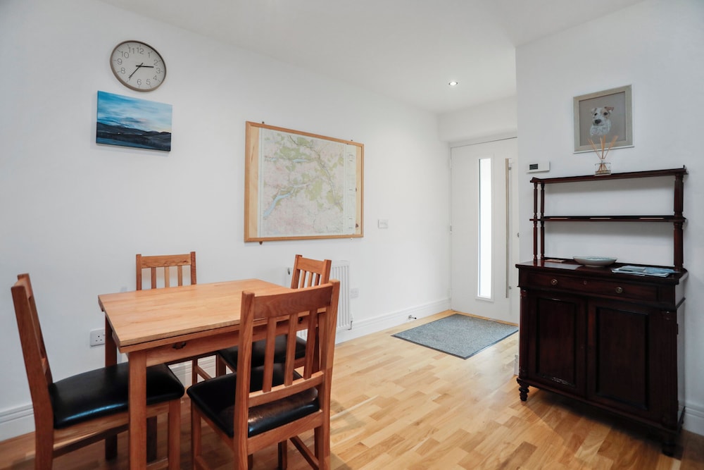 26 Strathtay Lodges