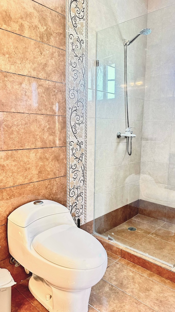 Villa With Pool in Santa Fe