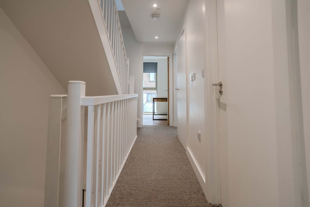 The Hidden Suite - 4BR Townhome Roof Top