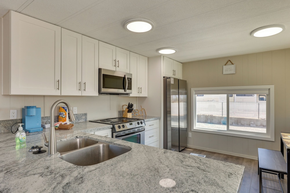 Riverfront Bullhead City Home, Near Casinos