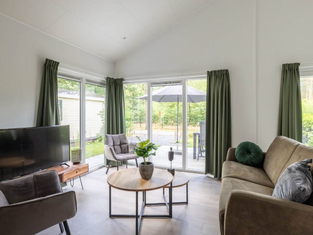 Chalet w/ Garden & Views view 3