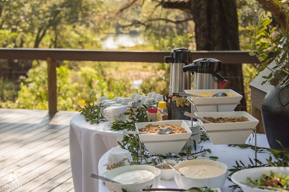 Inyati Game Lodge