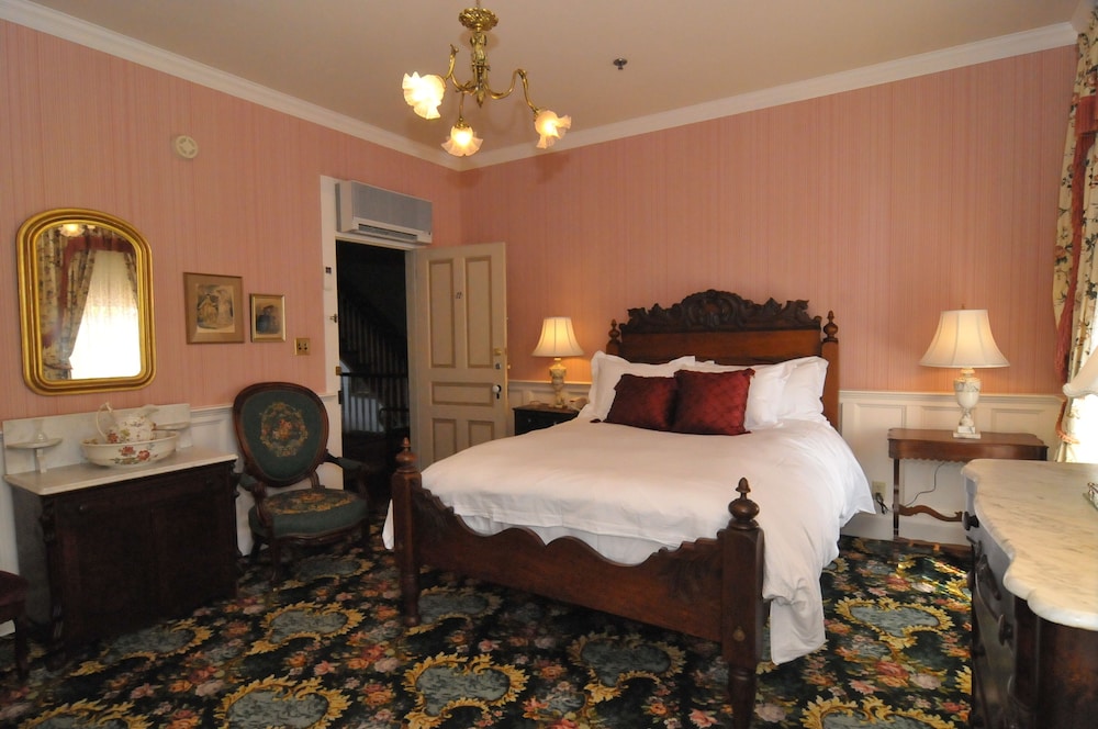 Atlantic Hotel