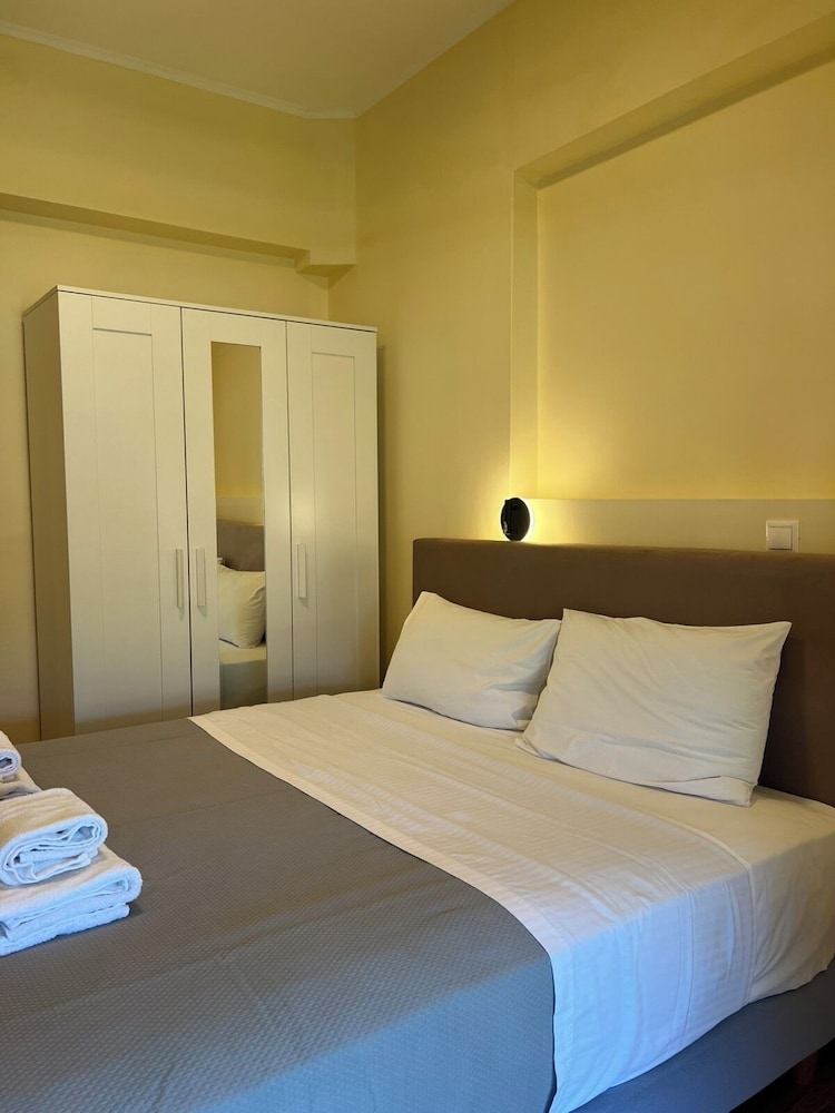 Margariti Central Two Bedroom Apt