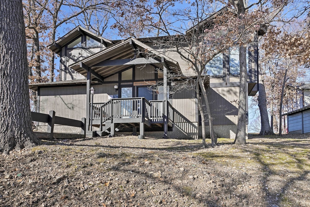 1 Mi to Margaritaville Resort: Cottage w/ Fire Pit view 3