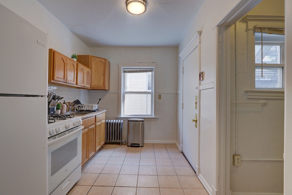 ROVE LIVING/KB - Prospect