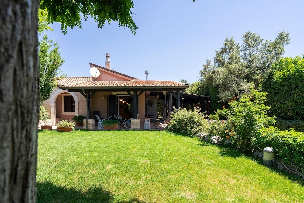L Isola Nell Isola Country House