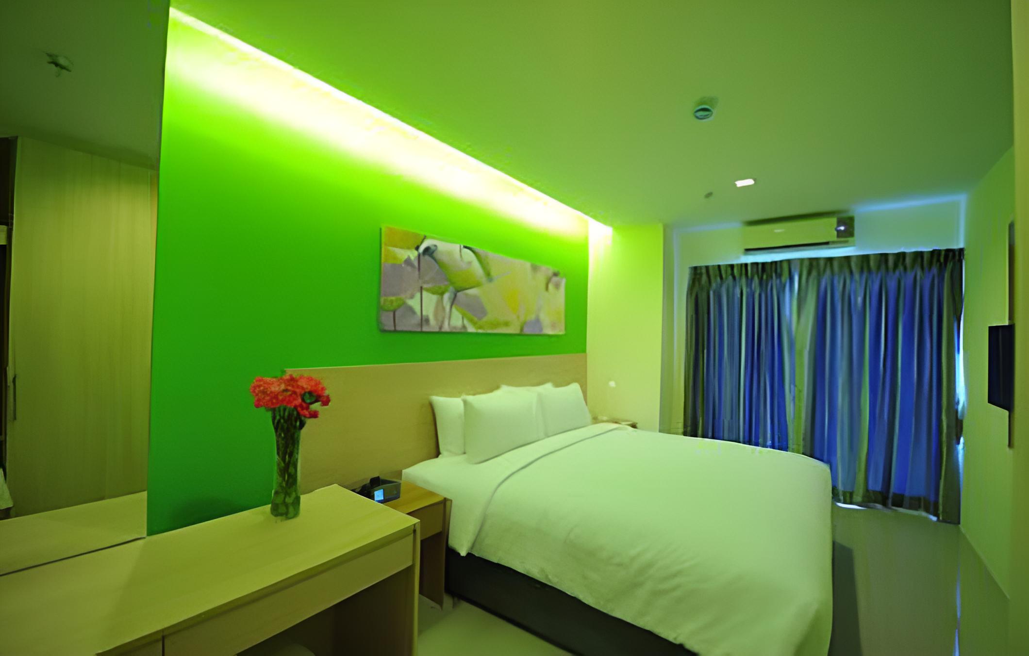 R-Con at Siam Hotel