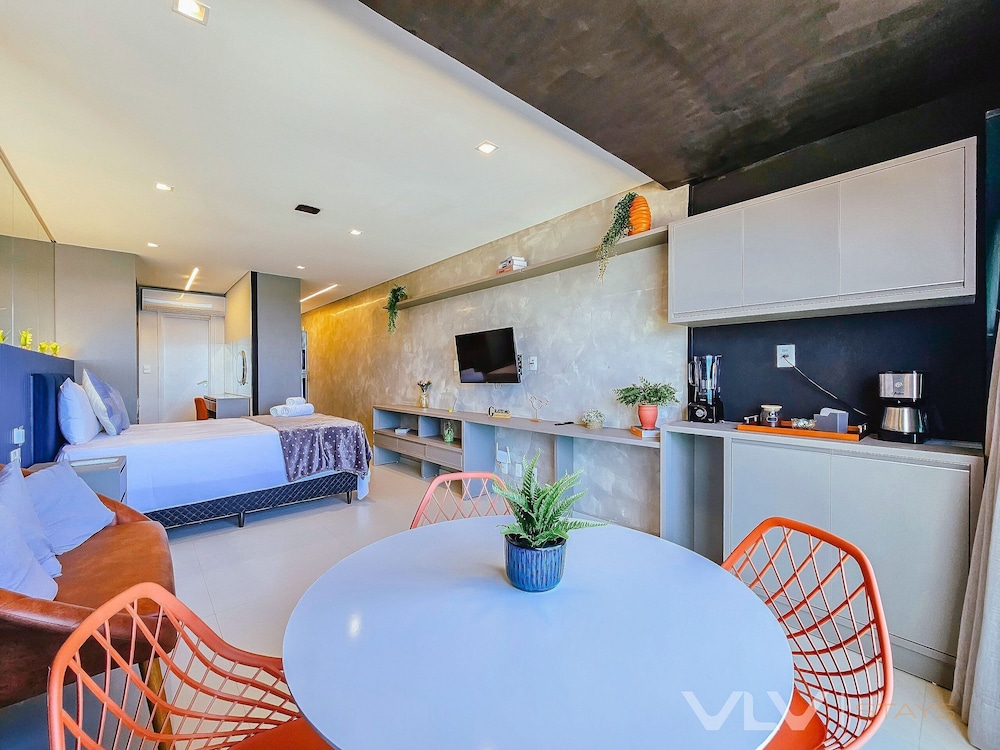 Art Studio by VLV Stays