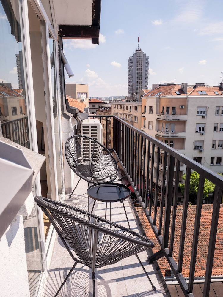 Residence Republic Square- Luxury at Top Location
