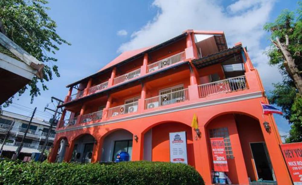 Anda Orange Pier Guesthouse