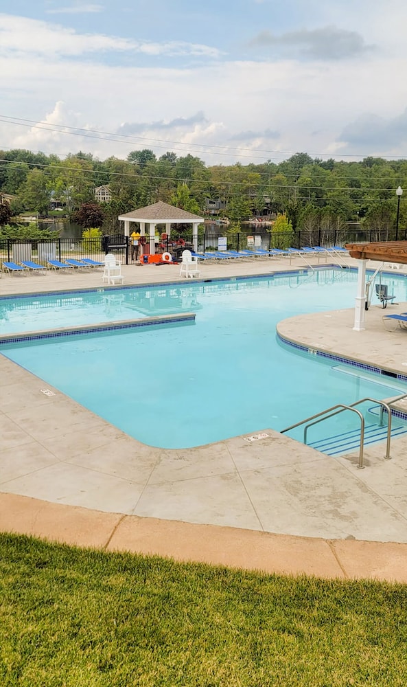 2900sqft villa near ski  snowboarding - Property Image 6