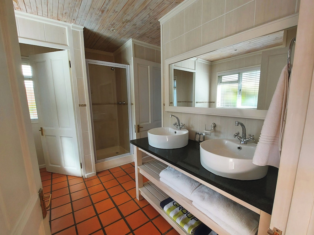 Knysna River Club by First Private Stays