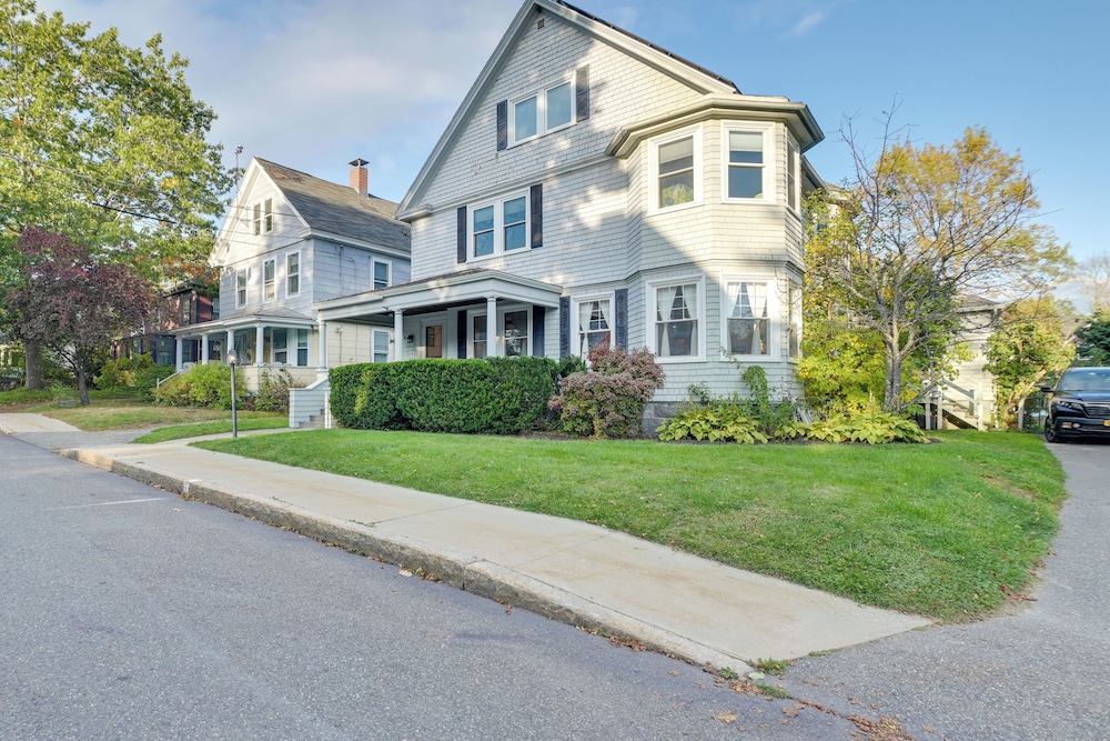 Historic Bar Harbor Home ~ 2 Blocks to Main St! view 3