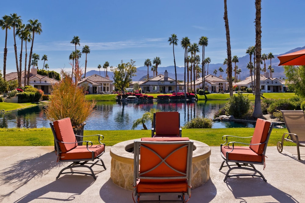 Casa Del Rio Luxe 3BR w Pool Spa Lake Views