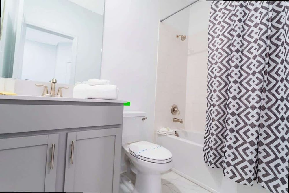 Luxe 5BR Villa Pool Game Room Minutes to Disney