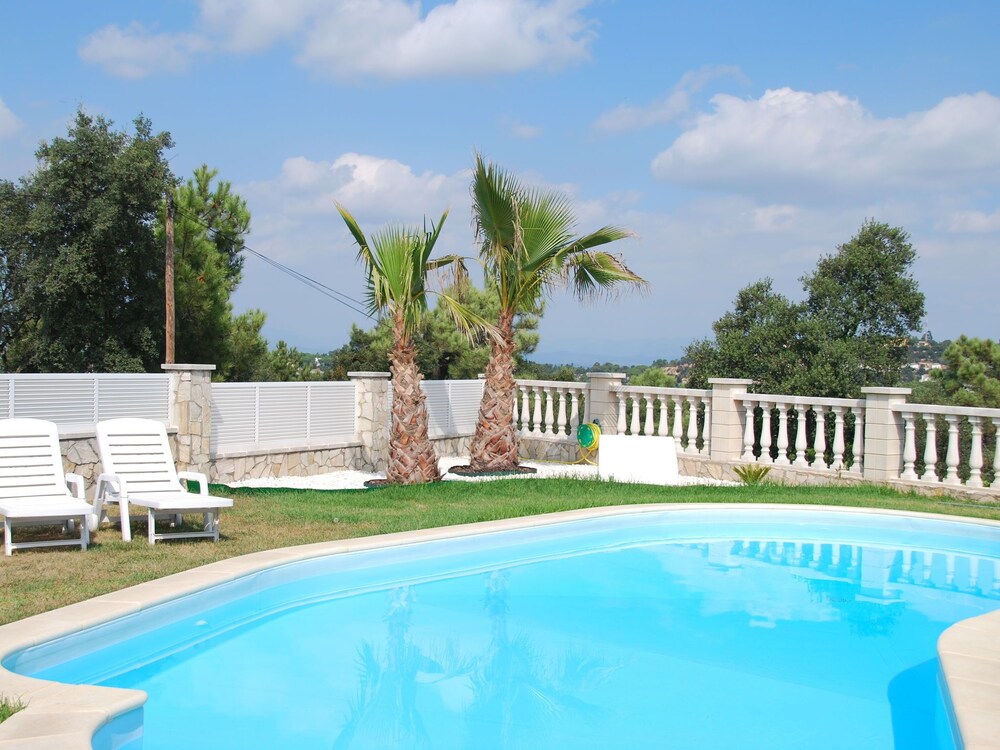 Detached Villa on one Floor, With Garden, Private Pool and Nice Views photo 3