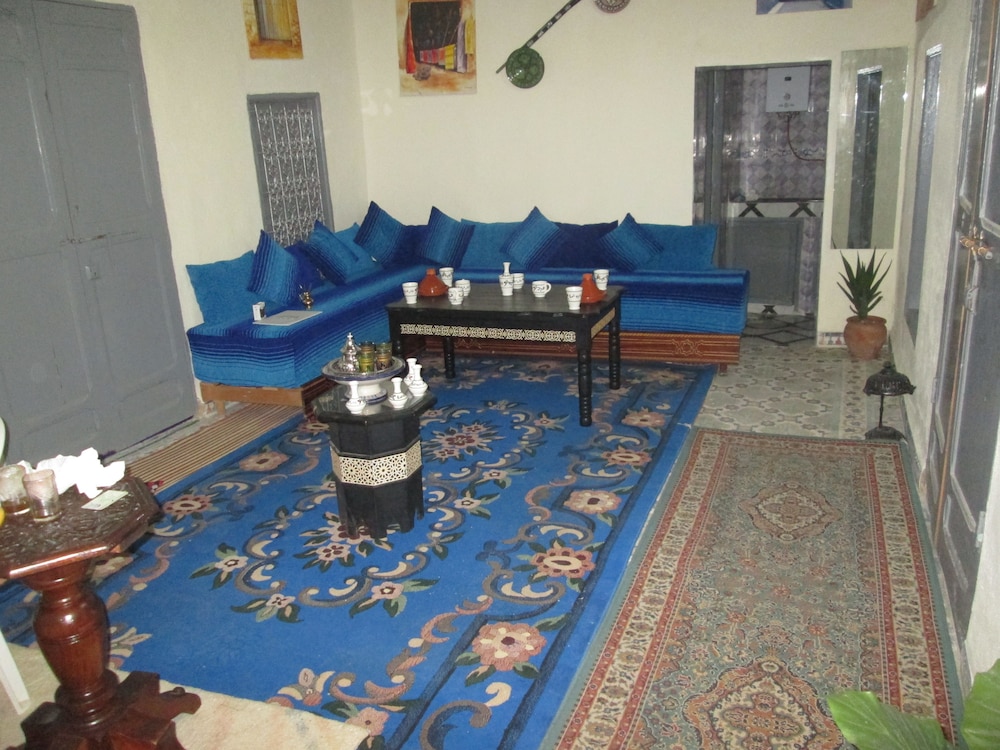 lounge