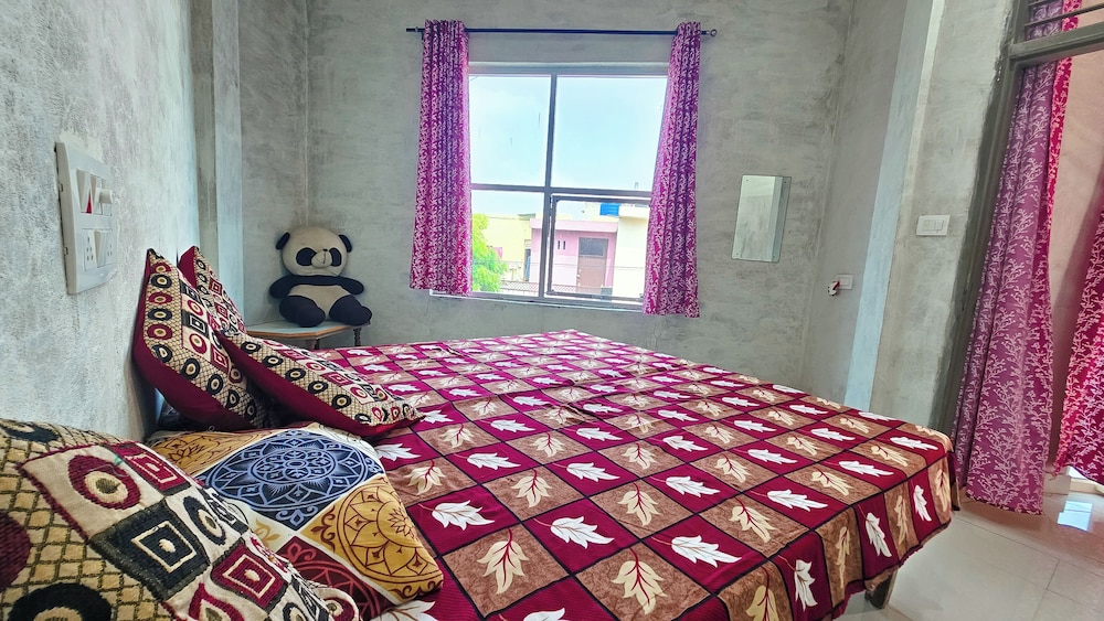 Arya Sadan Homestay