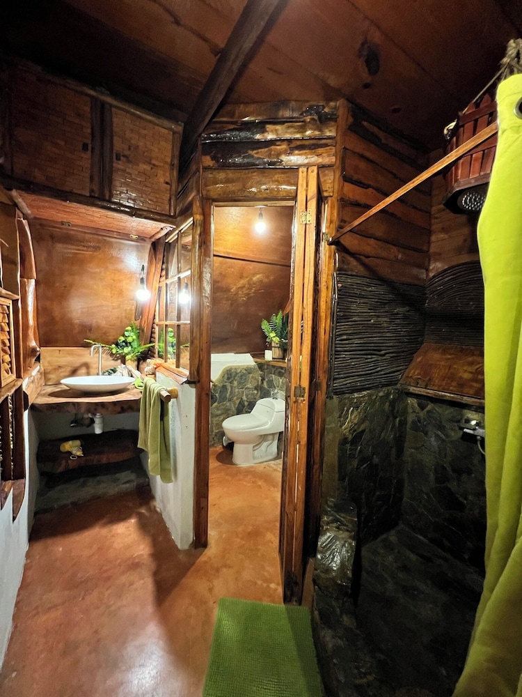 CHALET TROPICAL Hotel & Restaurant-Pizzeria