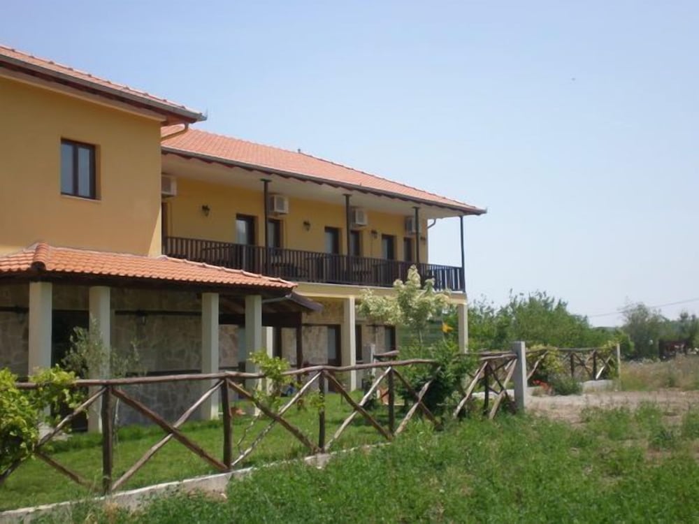 Photo 44
