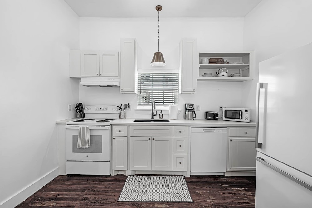 Mini G 2 Bedroom Home
