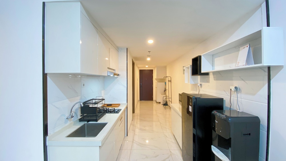 Cozy 3Br Apartment Sky House Bsd Near Aeon And Ice Bsd