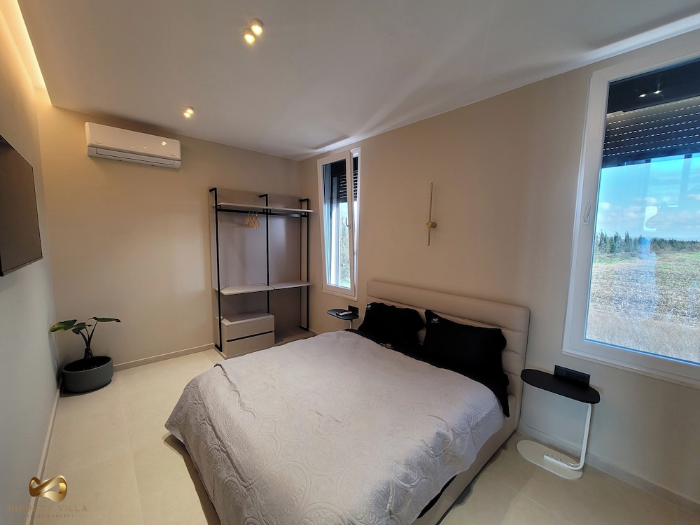 La Mirage Group Villas