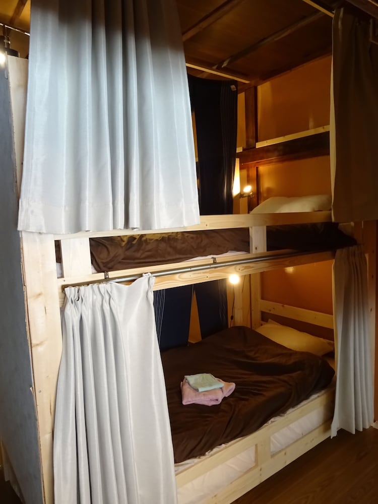 OTARU GUEST HOUSE TARUNE - Hostel