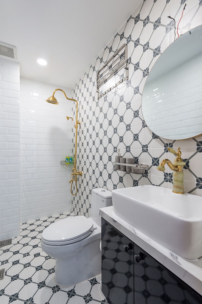 Cozrum Homes May's House