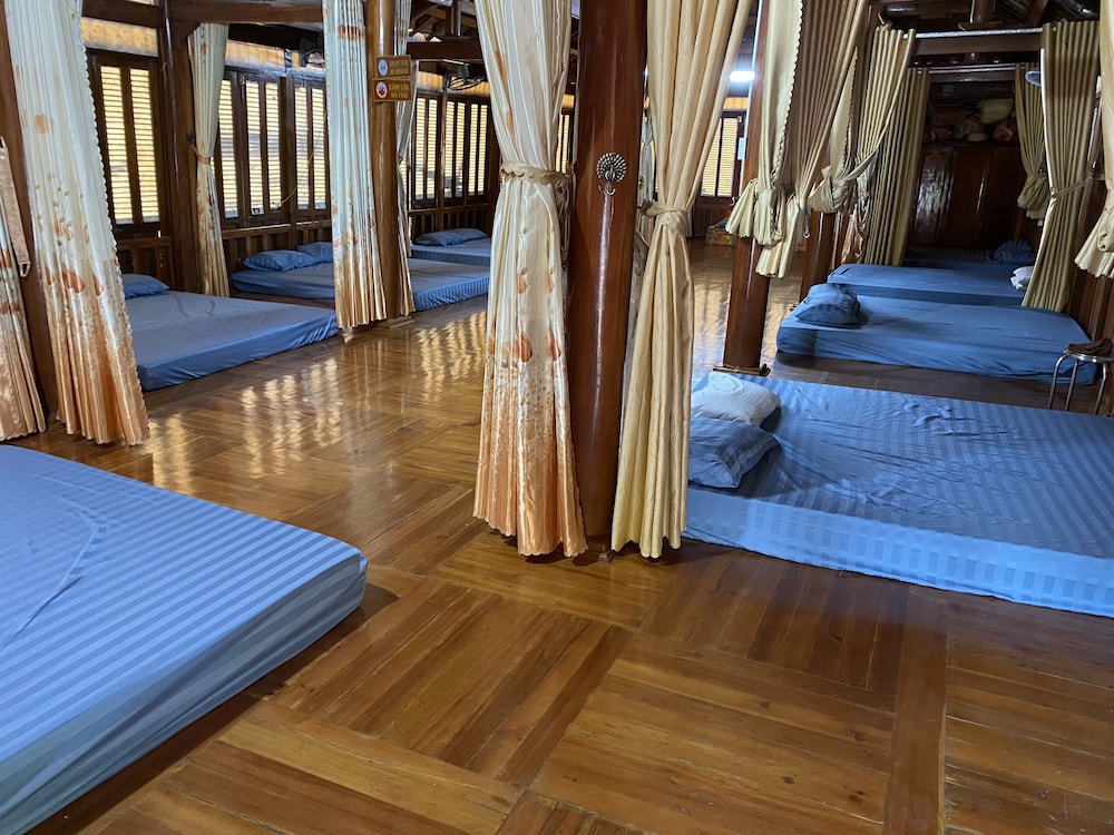 Nha San Ngan Chai Homestay view 3