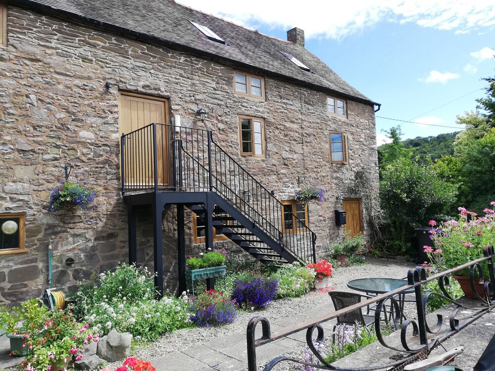 The Barley Store