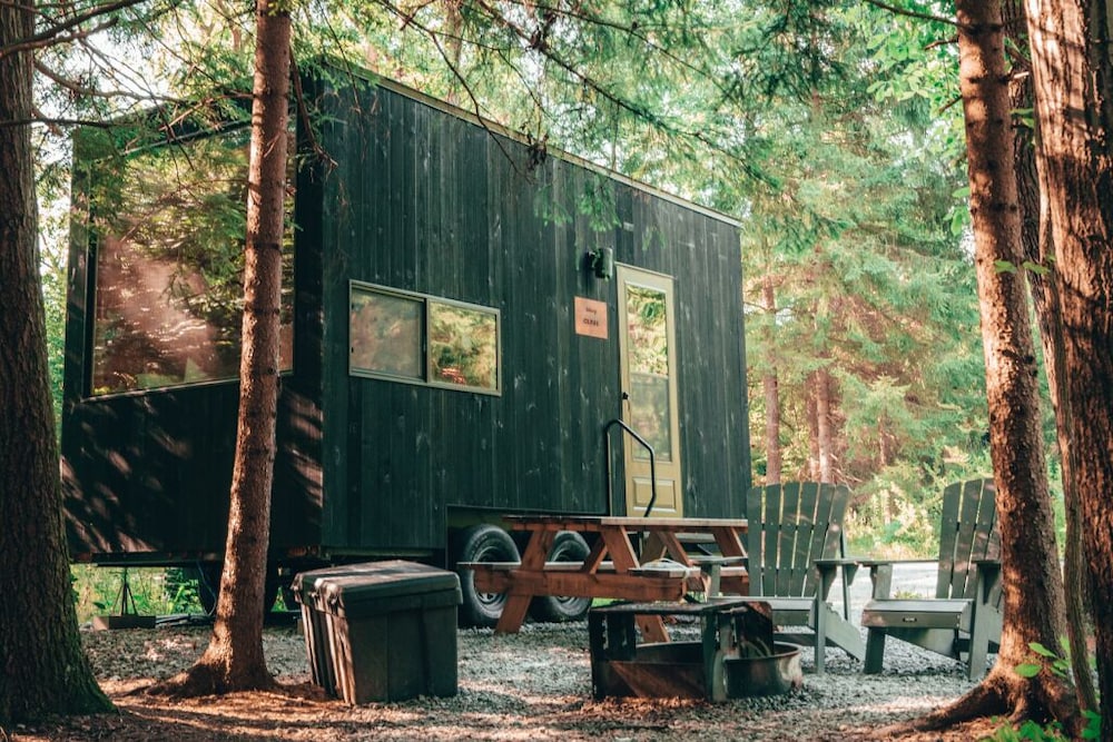 Postcard Cabins Hocking Hills, Outdoor Collection by Marriott Bonvoy