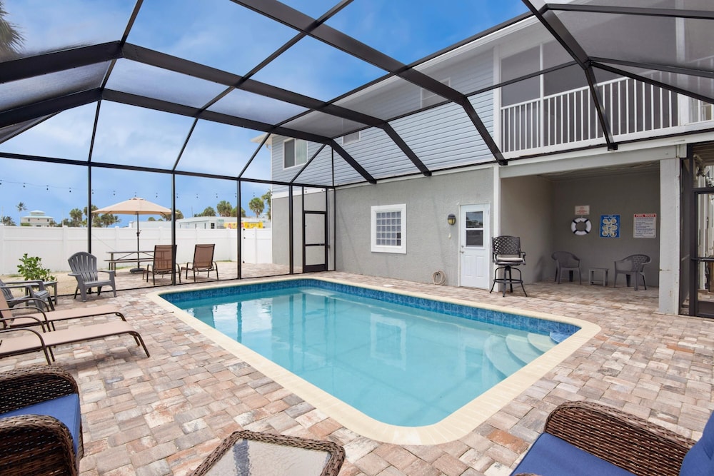 Beach Villa A