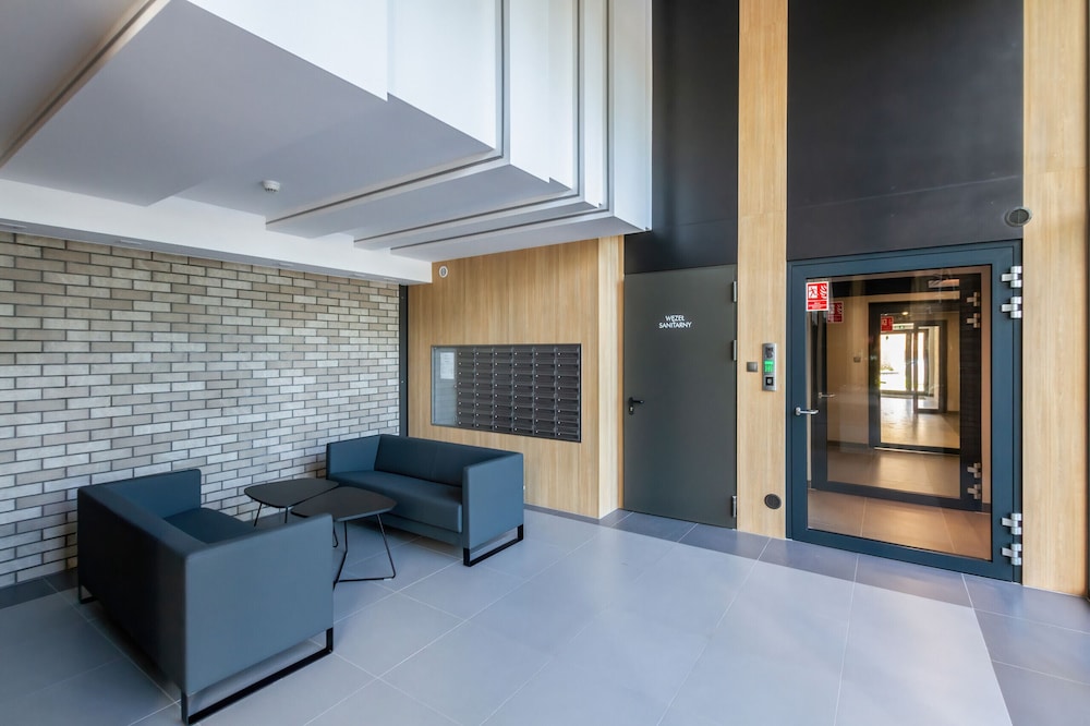 Gdańsk Apartment Grudziądzka by Renters view 4