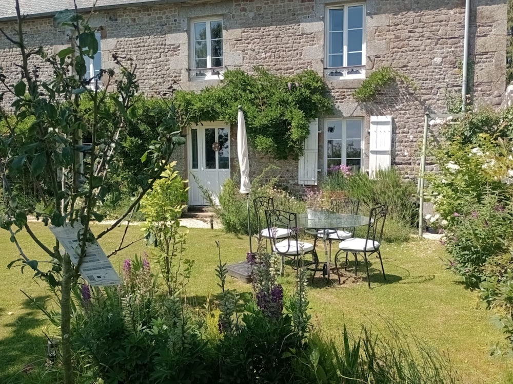Le Presbytere