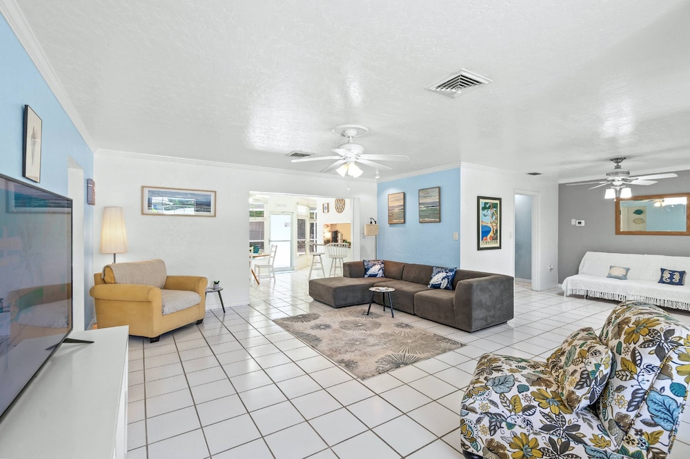 Sand Dollar Cottage