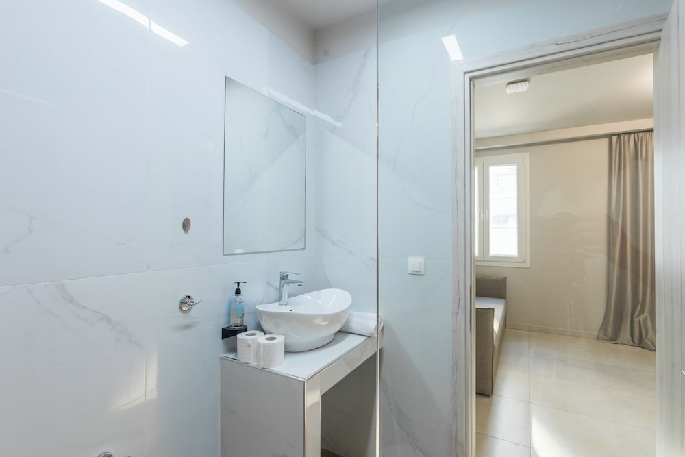 Noima Luxury Suites