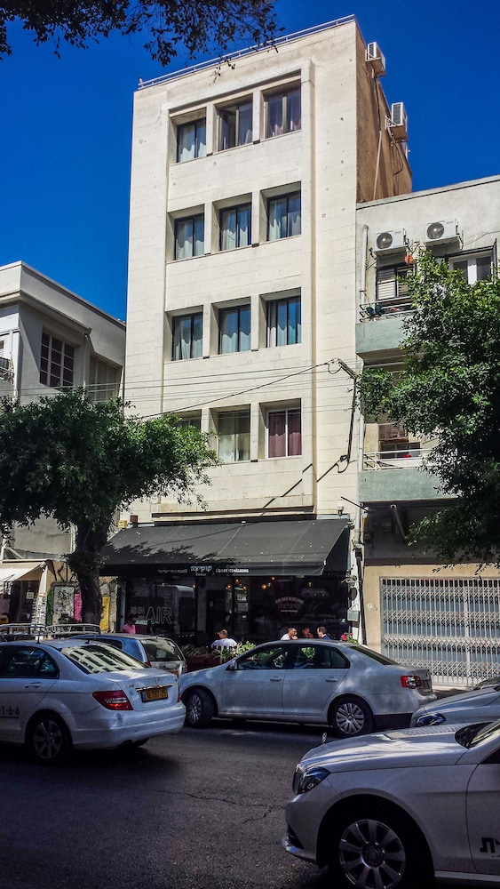 Apartment - Tel Aviv