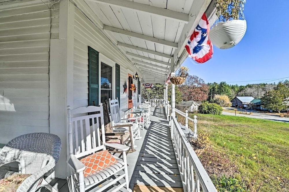 10 Mi To Gore Mountain: Home In Adirondack Park 5 Bedroom Home