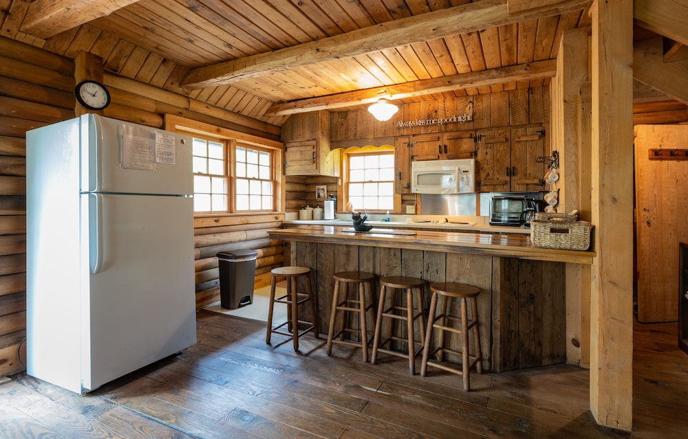 stayNantahala - Smoky Mountain Cabins