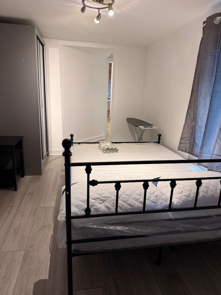Central London W9 2 bed 2 Bath