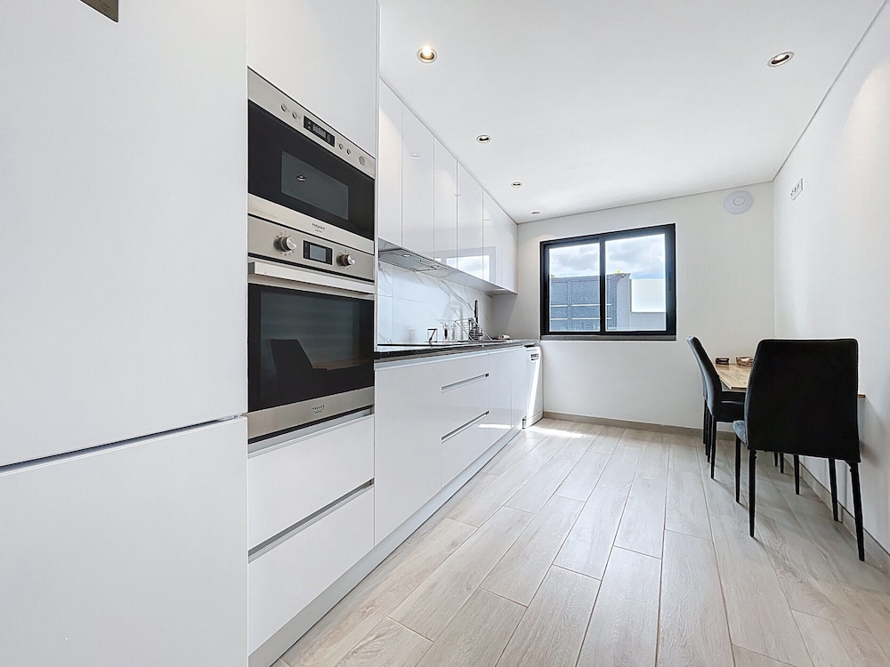 Breeze House 2 by Atlantic Holiday