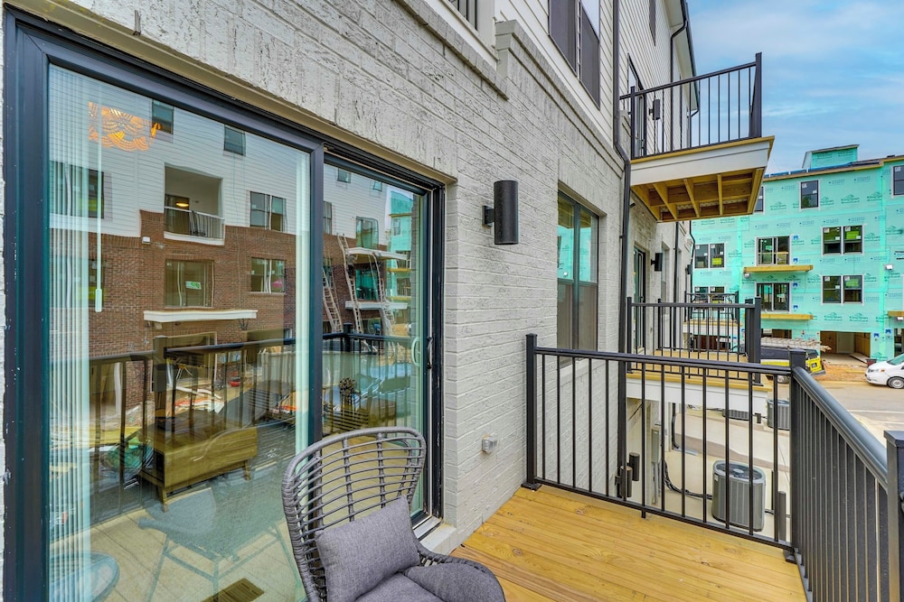 Modern Downtown Apt w/ Balcony in Wake Forest!