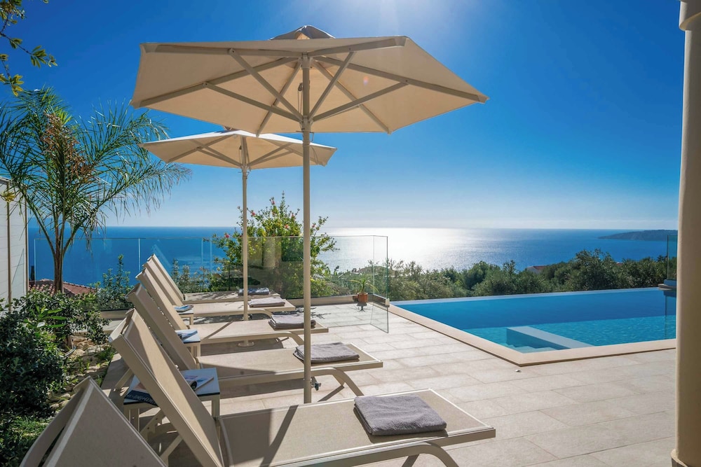 Villa Andriana